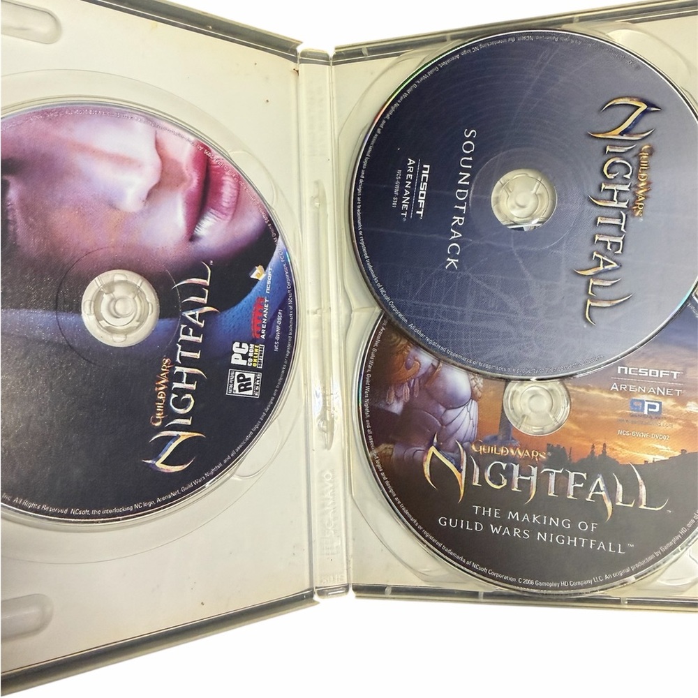Guild Wars Nightfall Collector’s Edition PC Complete 3 Disc Set Soundtrack - Picture 3 of 3